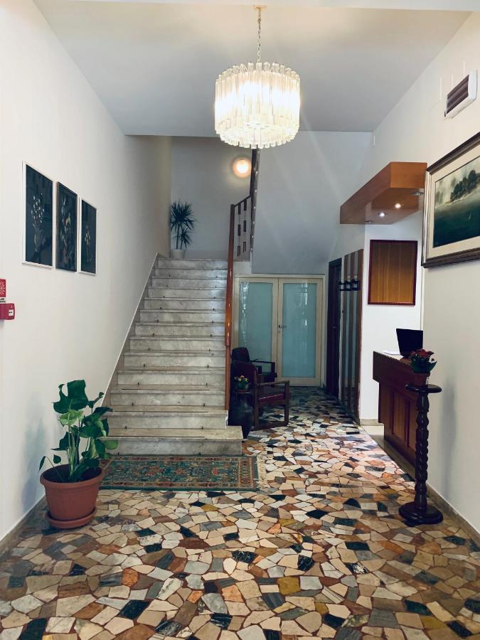 Hotel Maria Piera Rimini Eksteriør billede