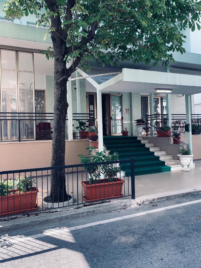 Hotel Maria Piera Rimini Eksteriør billede